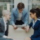 Pour vendre une entreprise, vous aurez besoin de chiffres - business - réunion dirigeants business Pour vendre une entreprise, vous aurez besoin de chiffres - business - réunion dirigeants business
