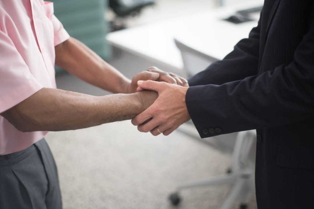 La transmission du savoir en entreprise - business - réunion dirigeants business