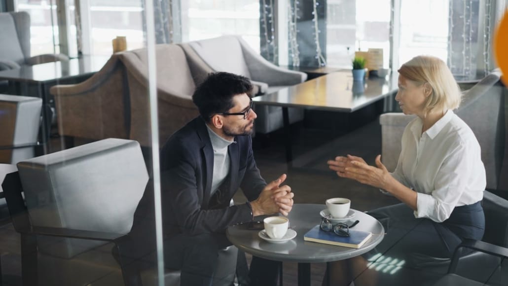 6 conseils pour trouver le meilleur repreneur pour votre entreprise - business - réunion dirigeants business