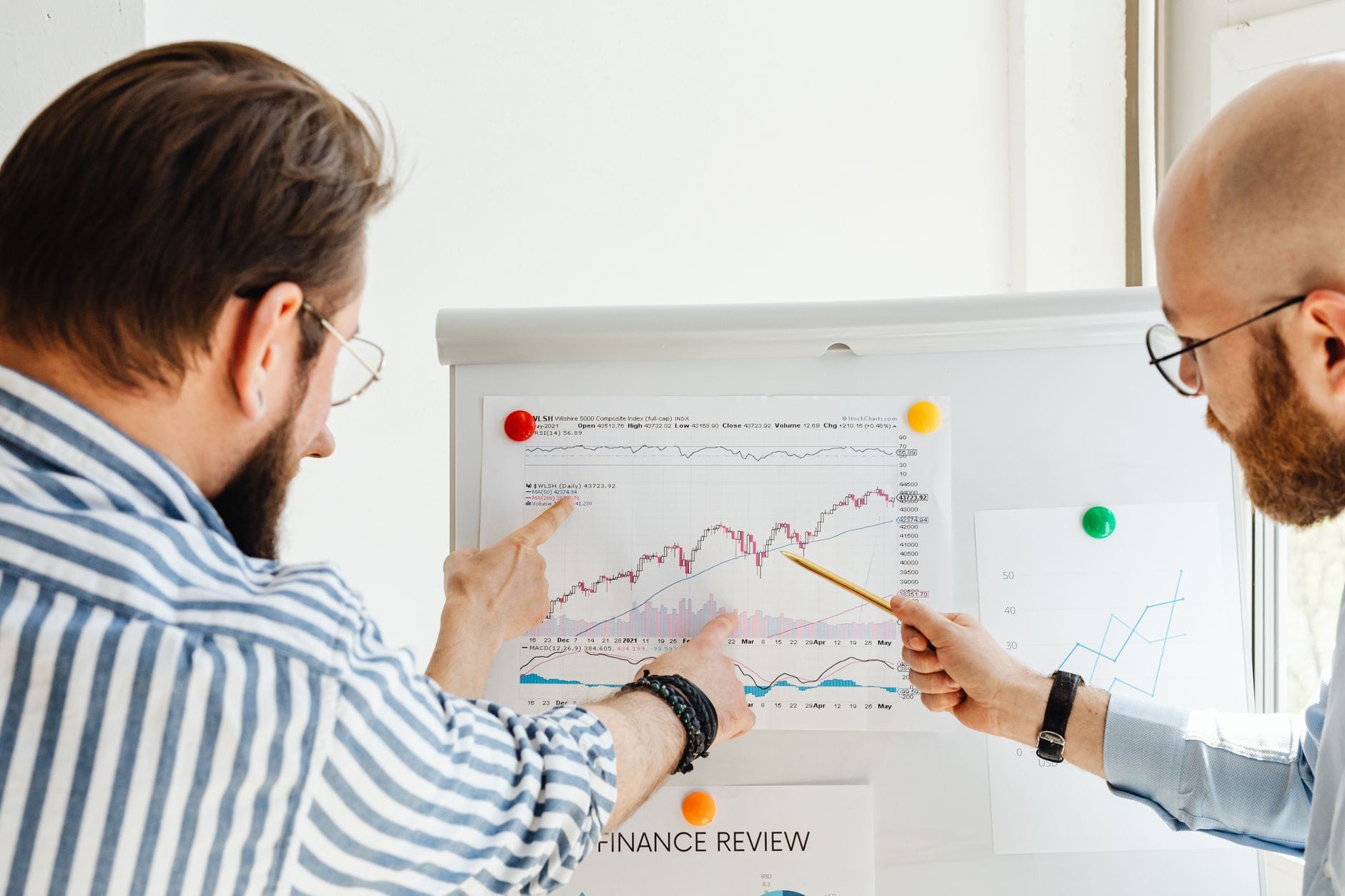 La transmission d&rsquo;entreprise : Facteur de croissance économique - business - analyse financière business