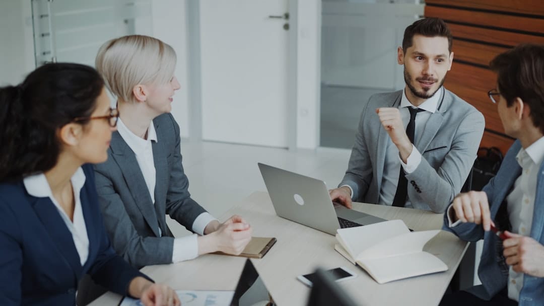 10 raisons de choisir d’être accompagné dans une cession - business - analyse financière business