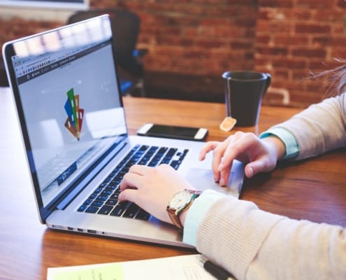 Comment Trouver le bon acquéreur pour réussir la cession de votre entreprise ? - business - réunion dirigeants business