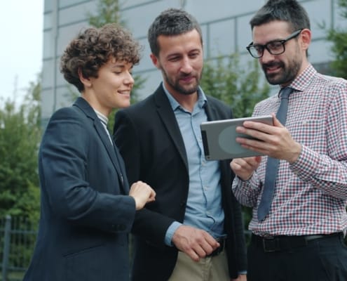 Transmission d’entreprise : enjeu de compétitivité - business - réunion dirigeants business