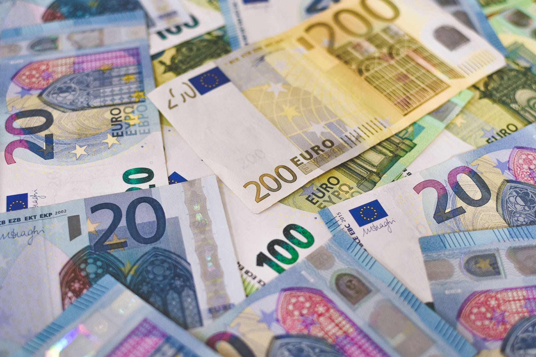 Le Luxembourg est-il vraiment le pays qui taxe le plus les transmissions ? - business - analyse financière business