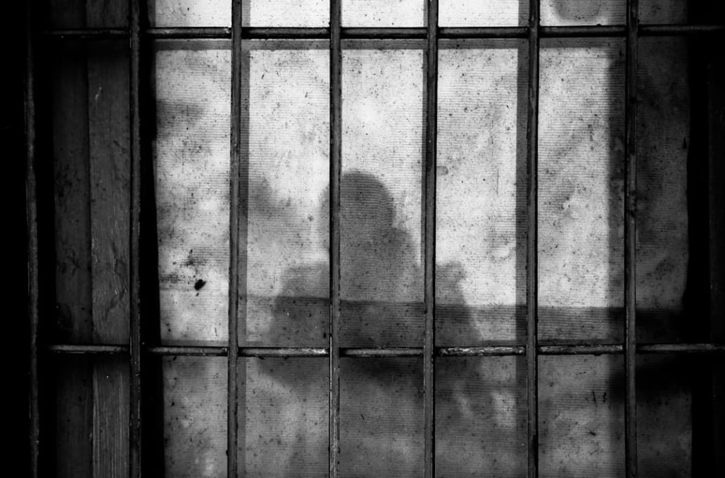 Et si votre entreprise devenait une prison ? - business - réunion dirigeants business