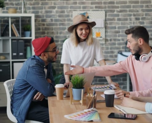 7 signes qu’une fusion de société est vouée à l’échec - business - réunion dirigeants business