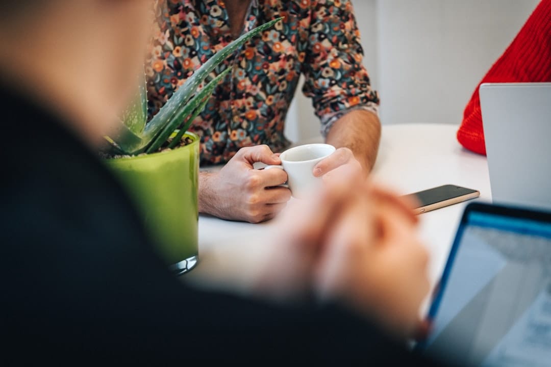 Saint-Jacques-de-Compostelle : Une Quête Spirituelle et Stratégique pour les Fusions-Acquisitions - business - analyse financière business