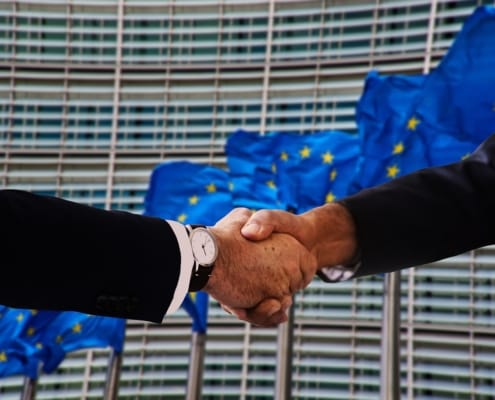 Motivation des employés : réussir la vente de sa PME au Luxembourg - business - réunion dirigeants business