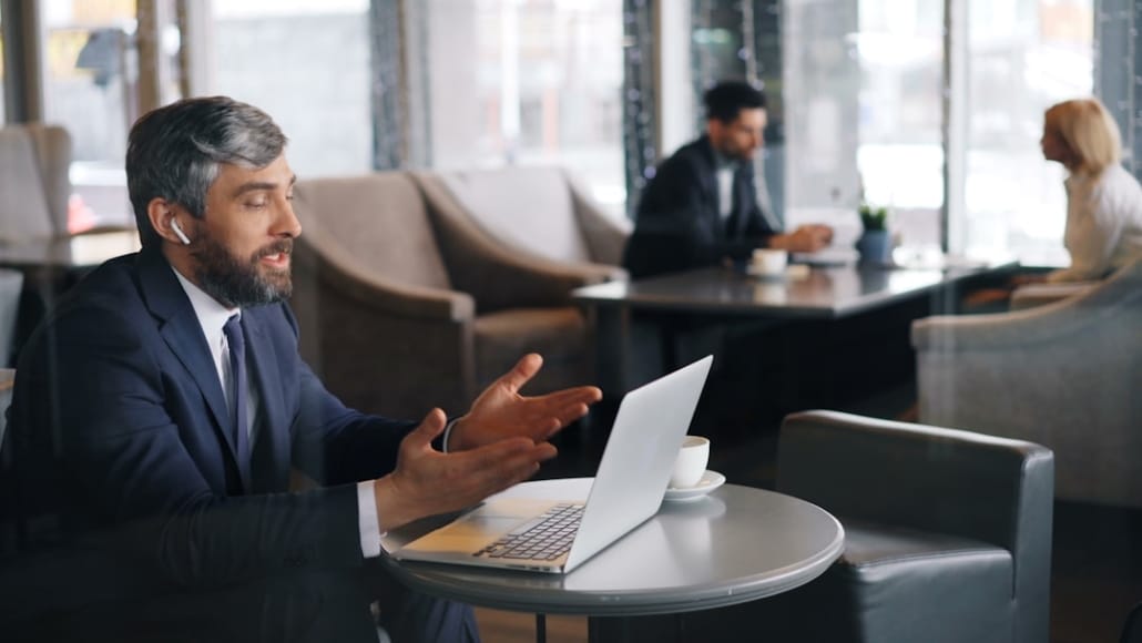 Vendre une PME : tout est une question de finances - business - réunion dirigeants business
