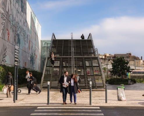 Comment Déterminer la Valeur de Mon Entreprise : Guide Pratique - business - réunion dirigeants business